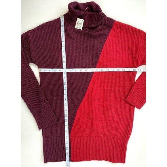 Alfani Sweater Top Small Red Asymmetrical-Print‎ - Picture 2 of 5